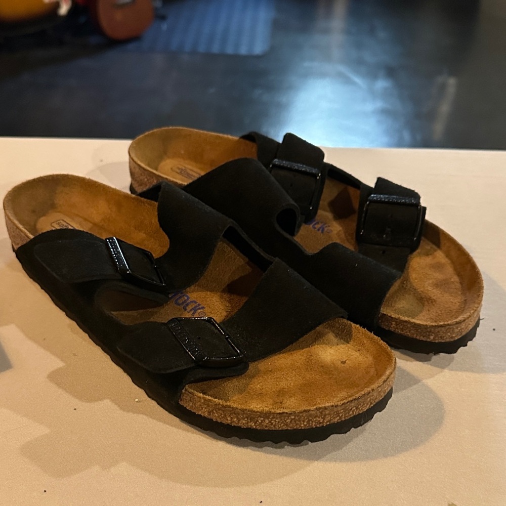 Birks!  Only worn around home on carpet for an hour.